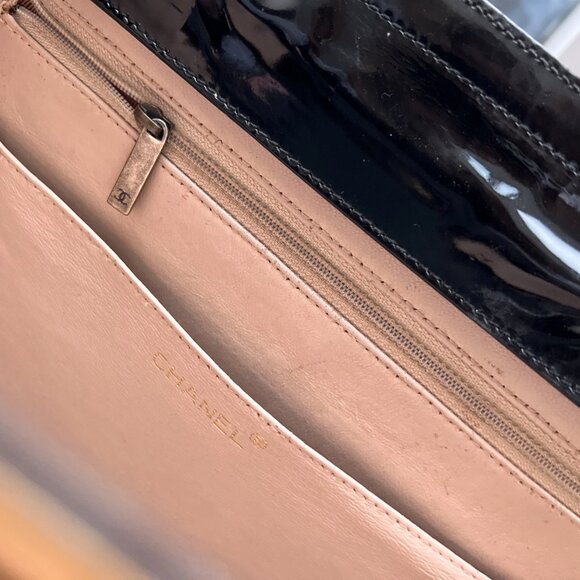 Authentic Chanel Parent Beige Black Leather Quilted Large Shoulder Bag B0796 - Picture 15 of 16